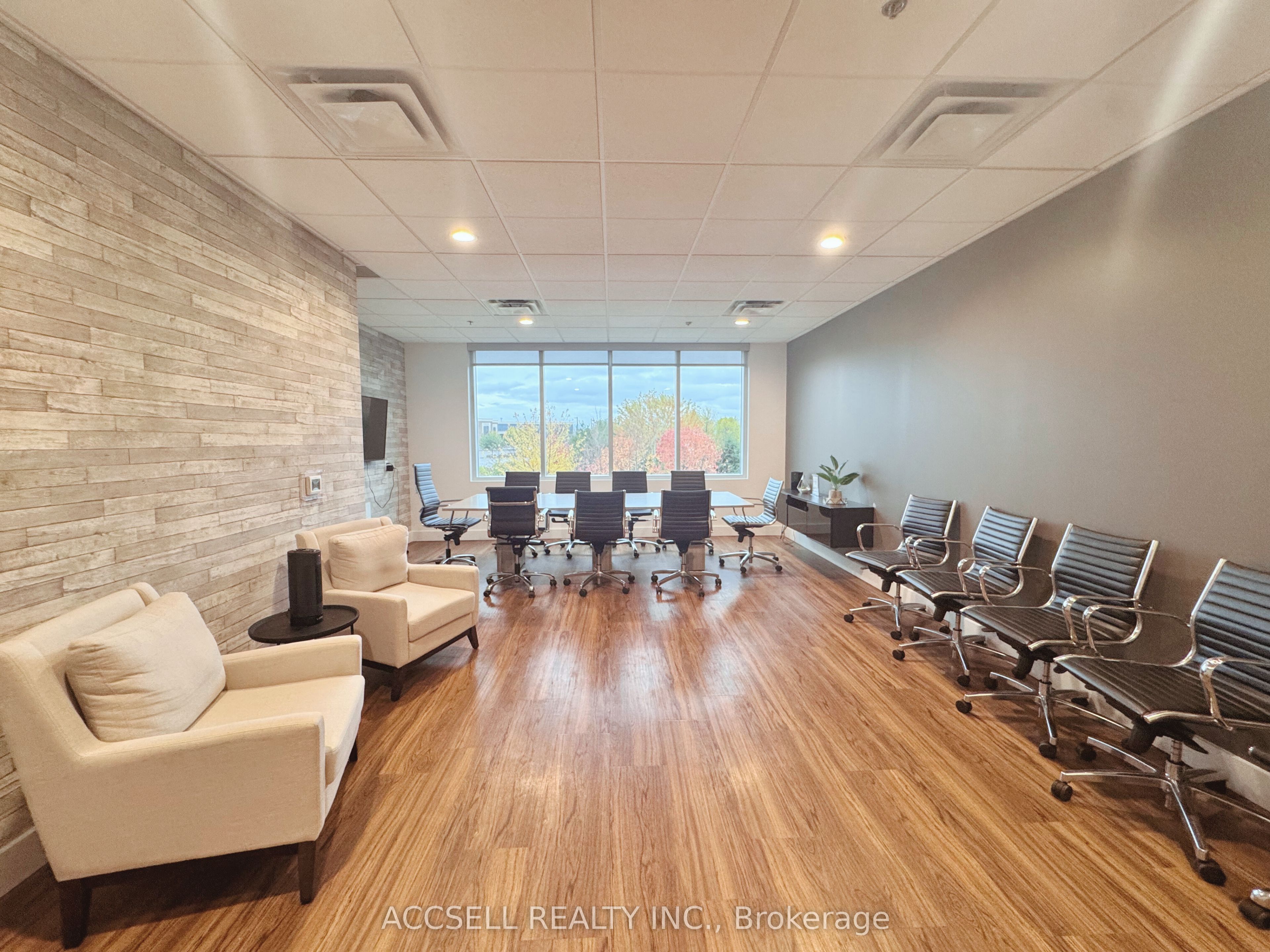 3485 Rebecca St Property Photo 15