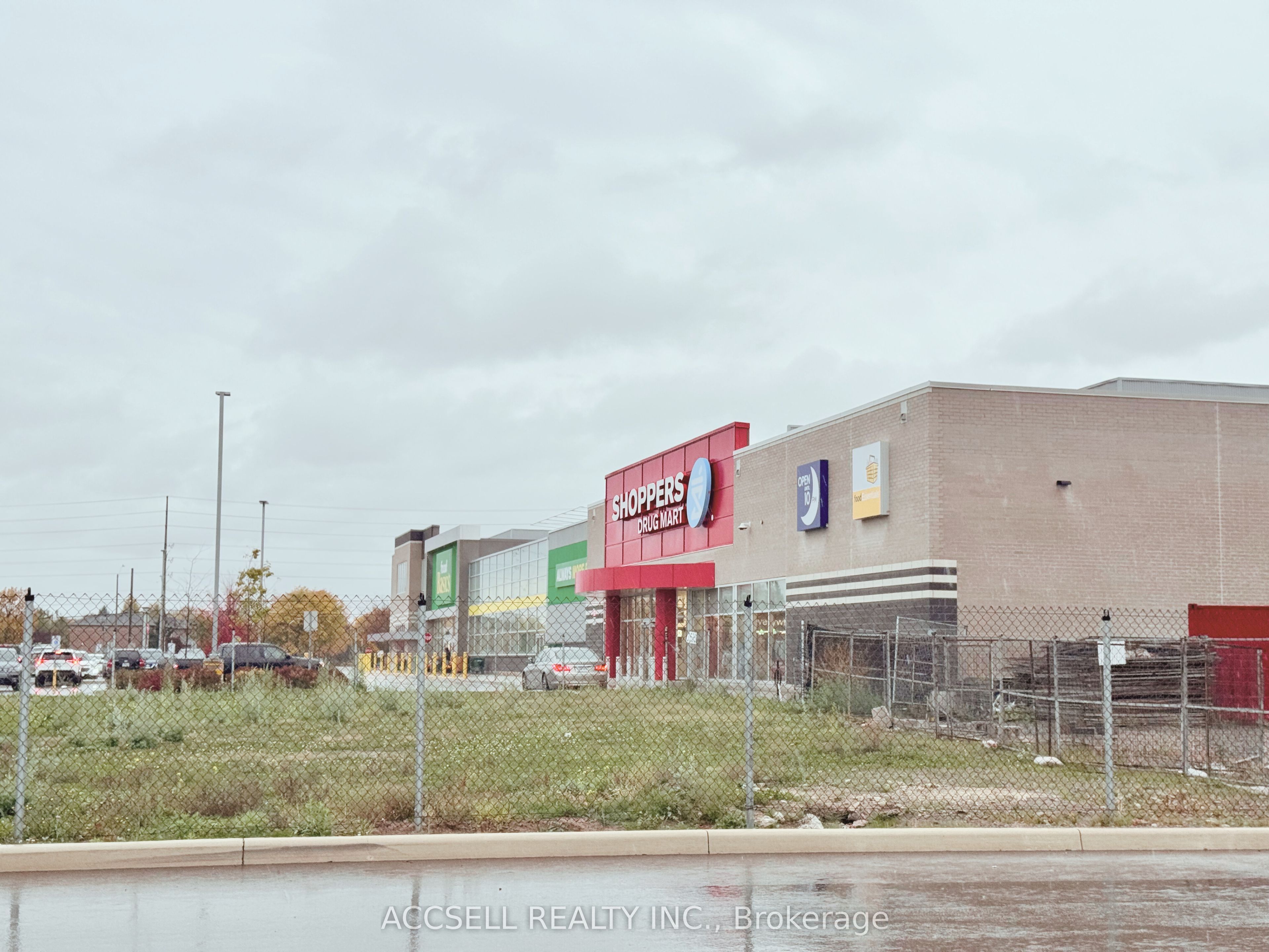 3485 Rebecca St Property Photo 21