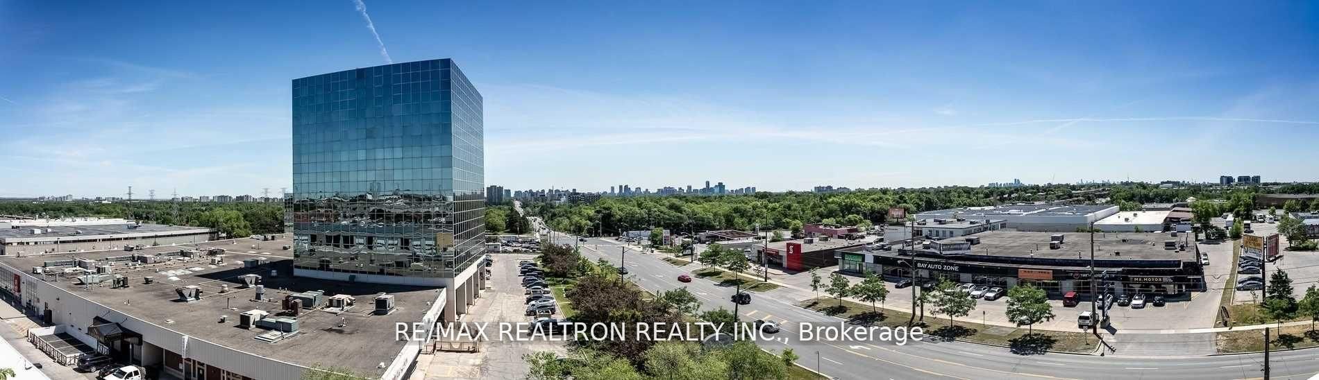 1018 Finch Avenue W 404 Property Photo 24