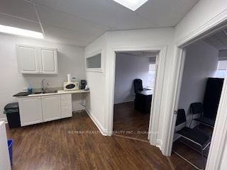 1018 Finch Avenue W 404 Property Photo 25