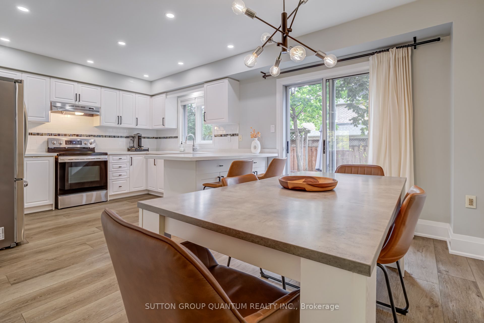 2140 Nightstar Drive Property Photo 12