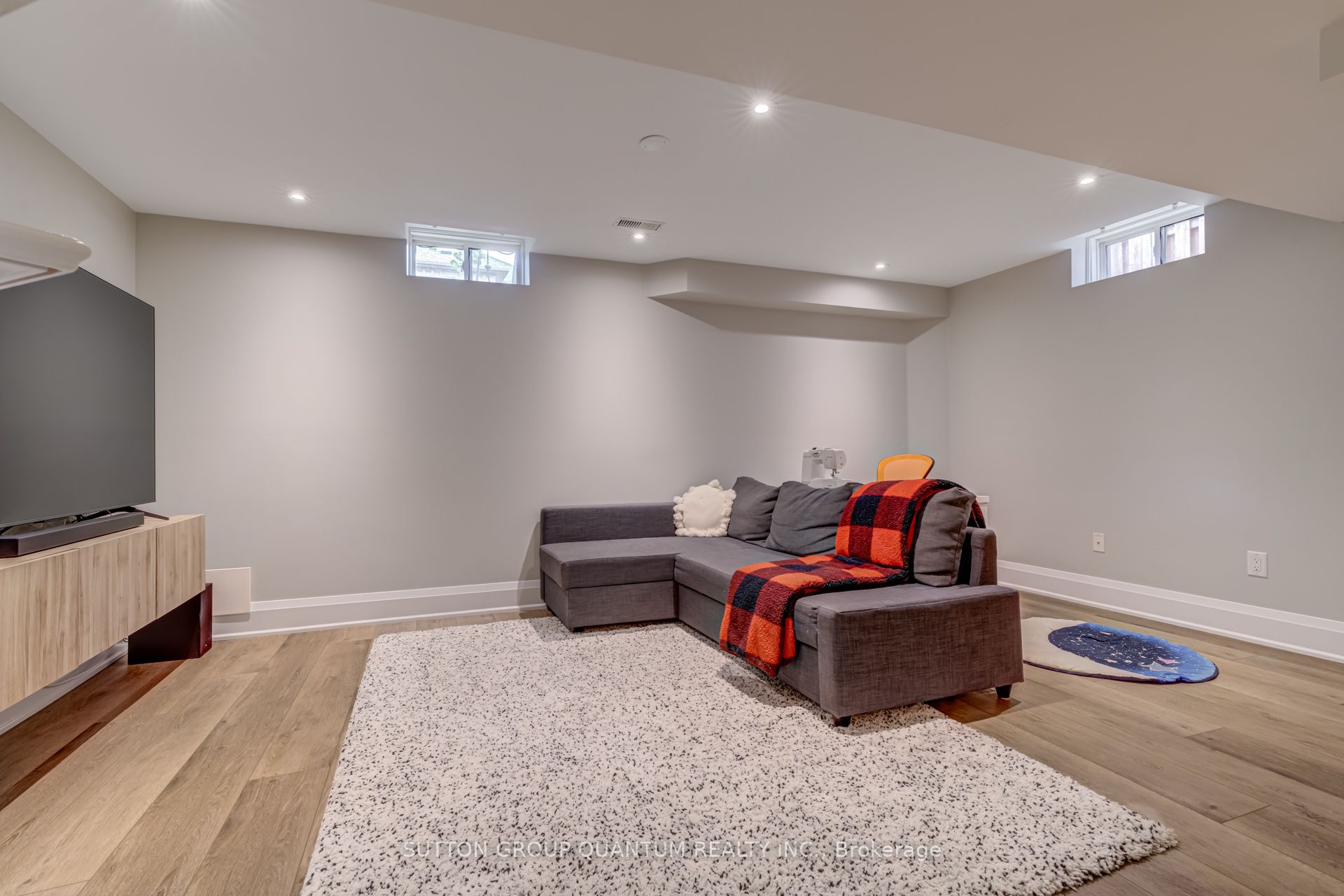 2140 Nightstar Drive Property Photo 32