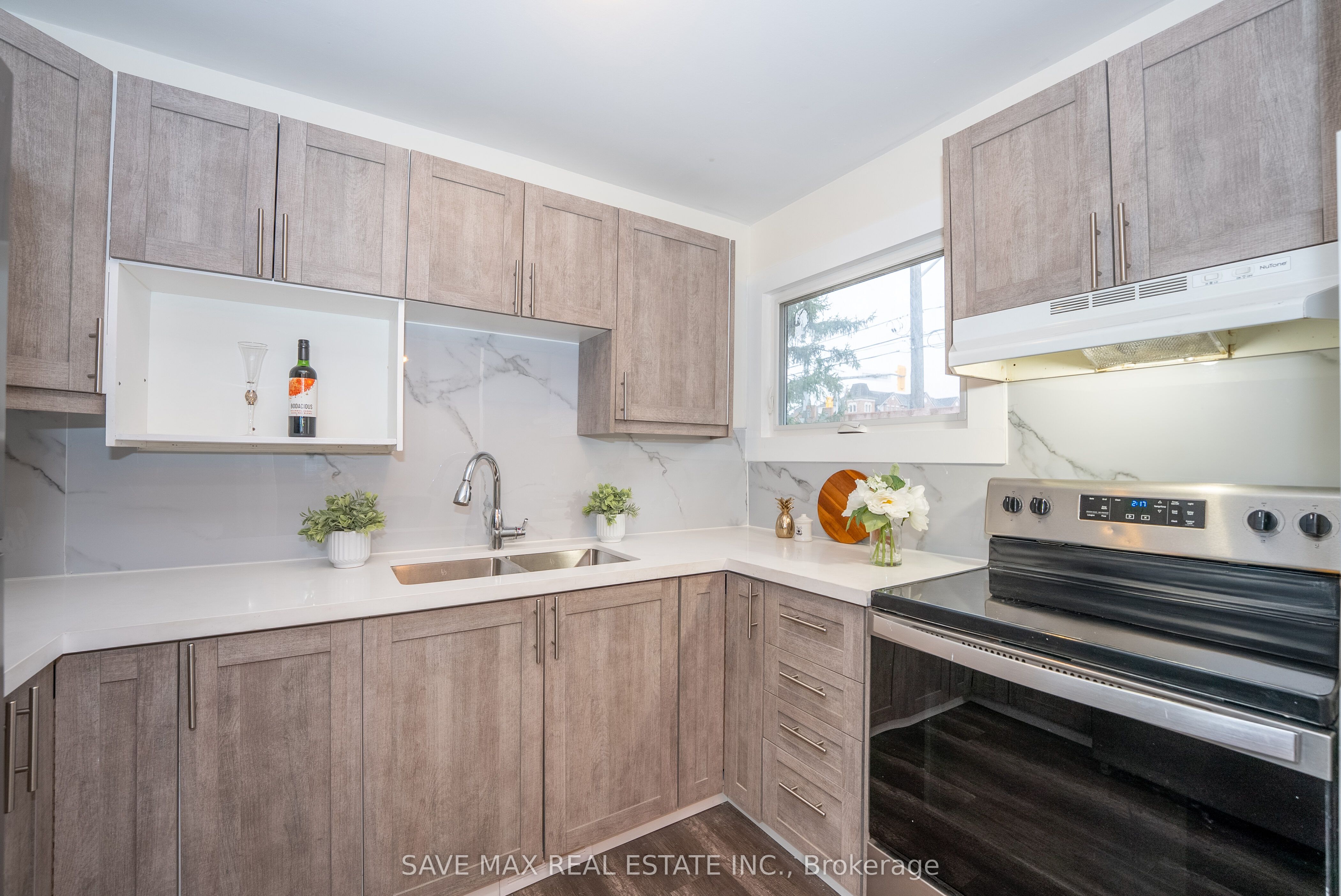 26 Hillbank Trail Property Photo 15