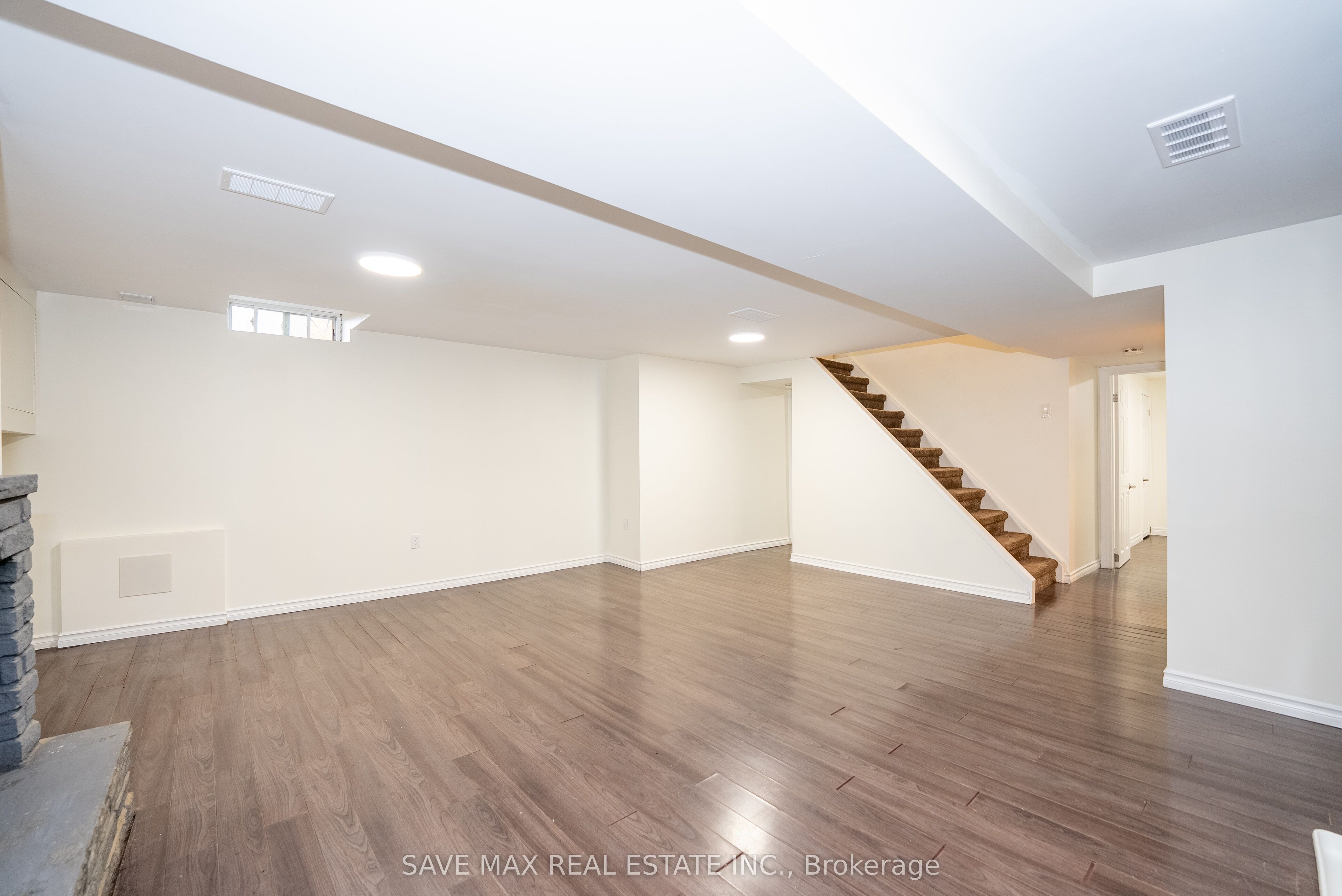 26 Hillbank Trail Property Photo 26