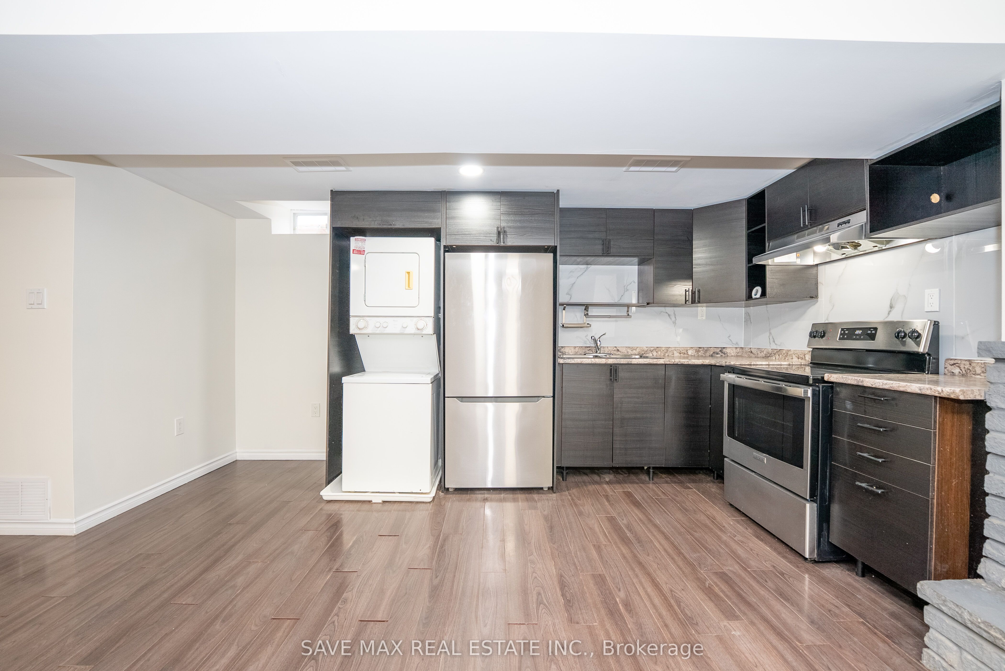 26 Hillbank Trail Property Photo 28