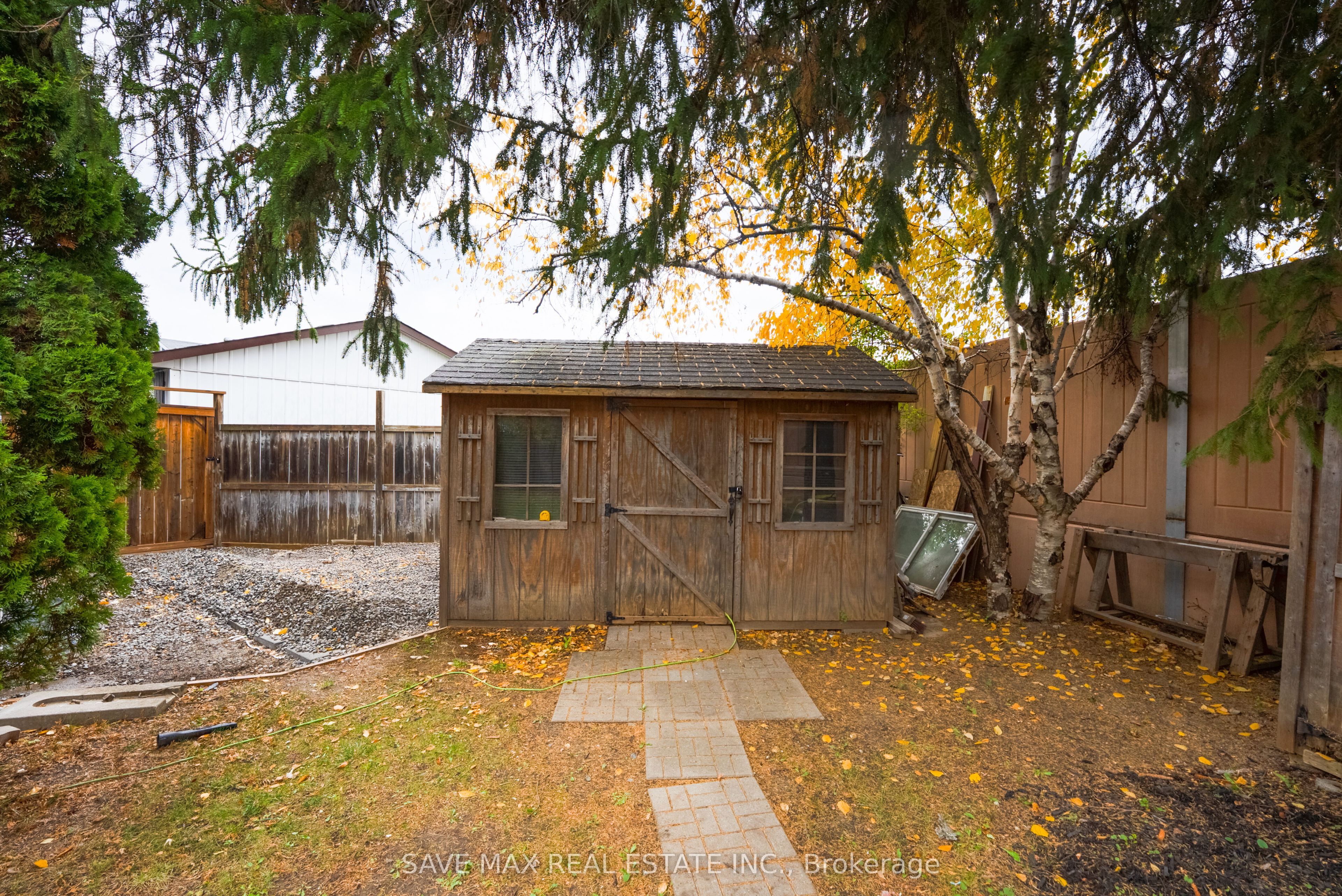 26 Hillbank Trail Property Photo 39