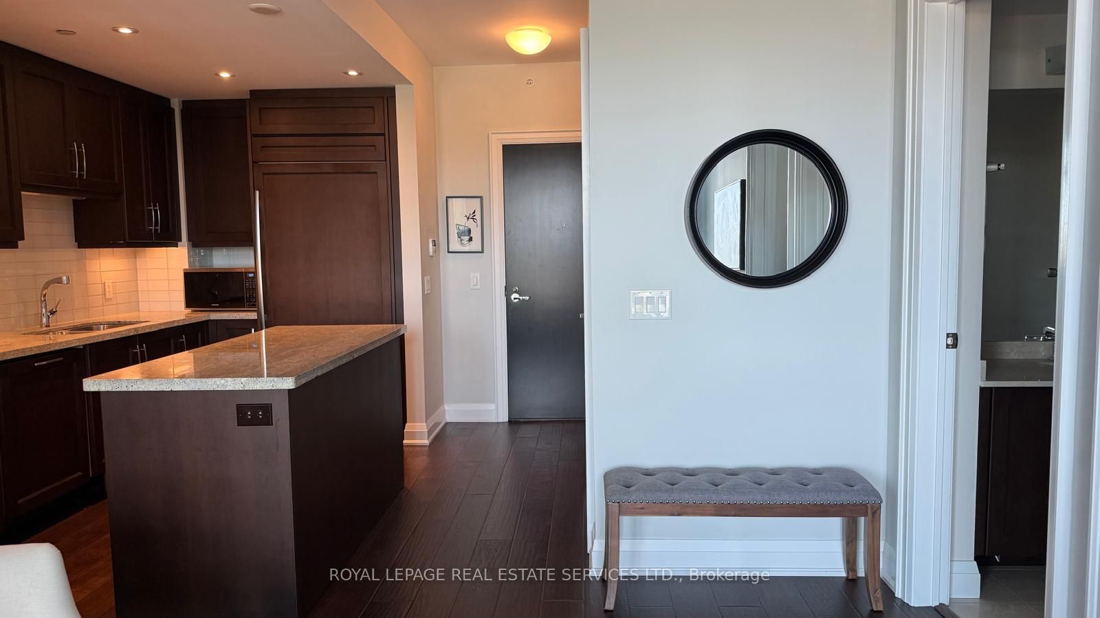 11 Bronte Road 501 Property Photo 11