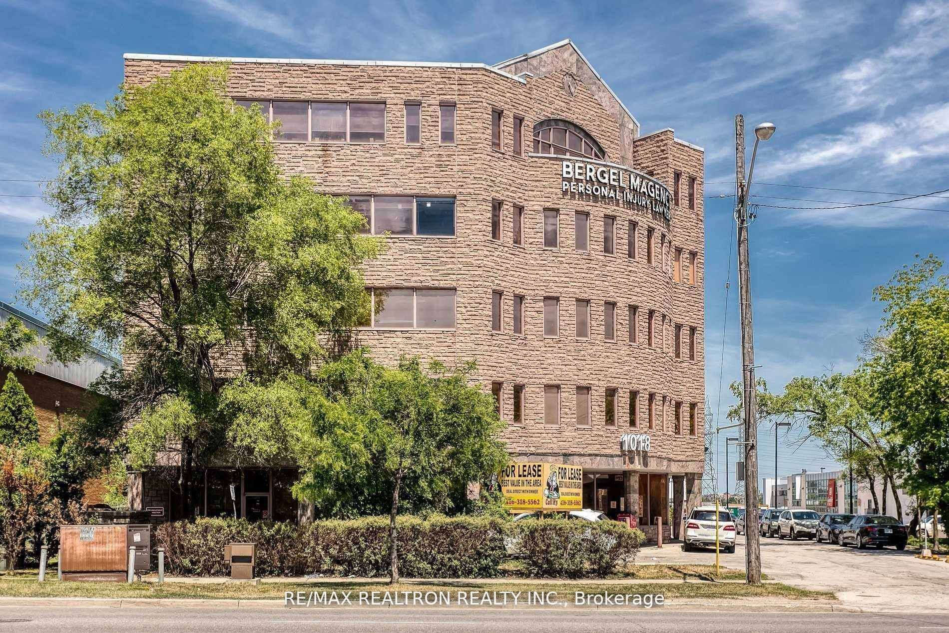 1018 Finch Avenue W 407 Property Photo 8