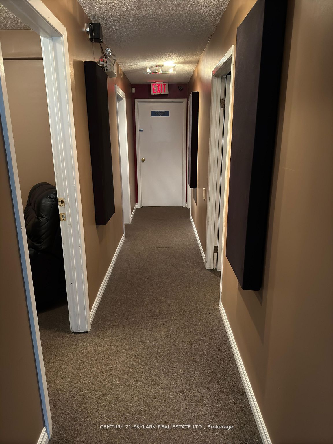 75 Rosedale Ave W Property Photo 2