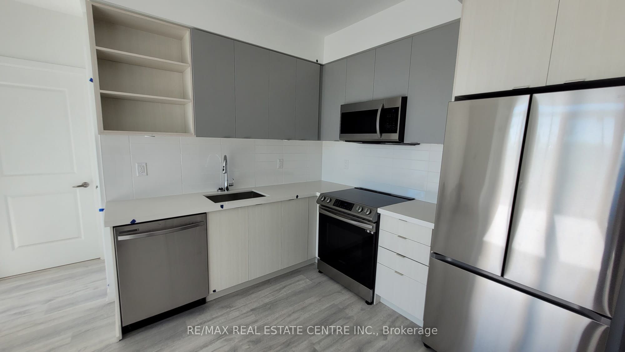 4655 Metcalfe Avenue 110 Property Photo 5