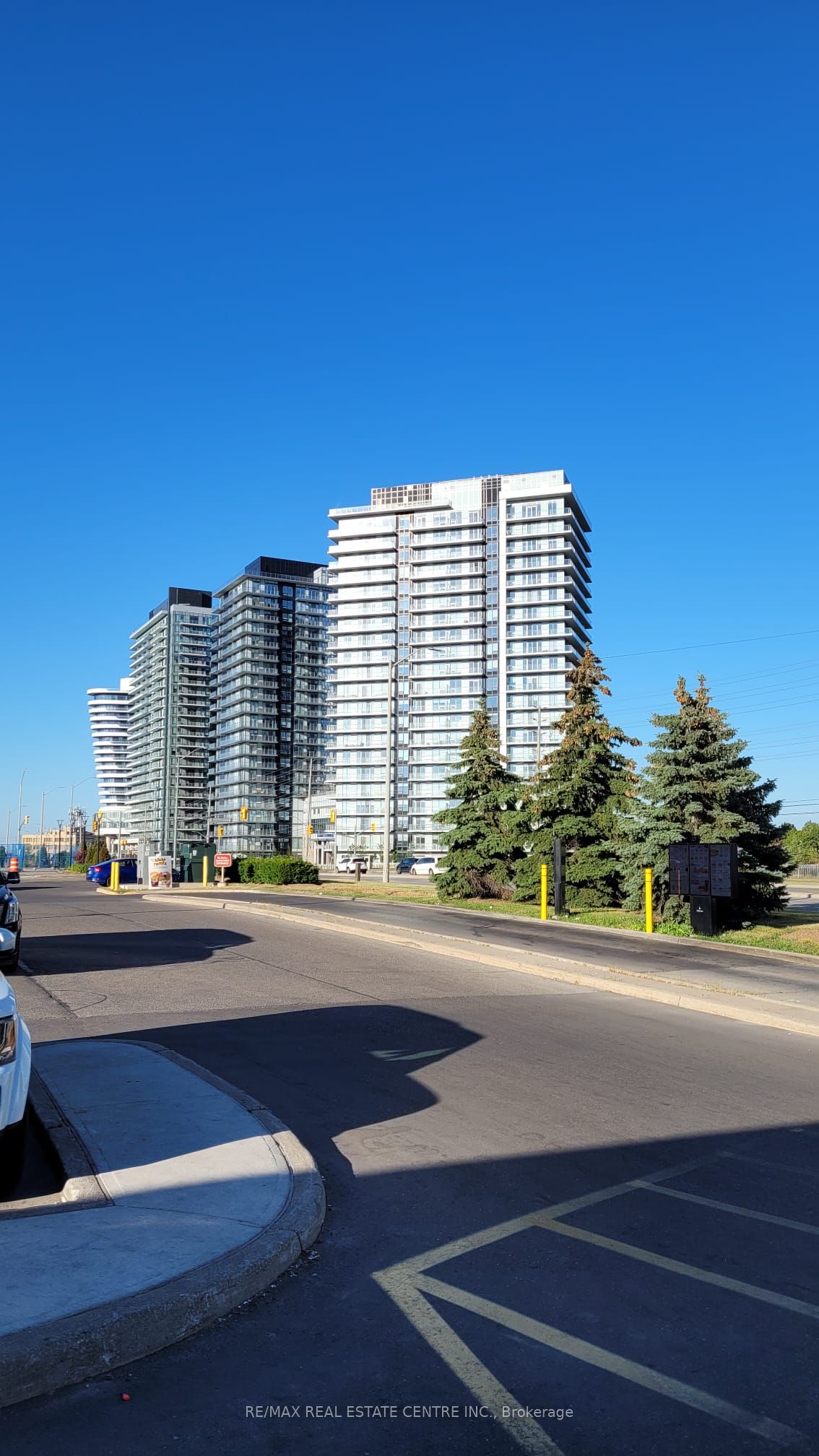 4655 Metcalfe Avenue 110 Property Photo 12