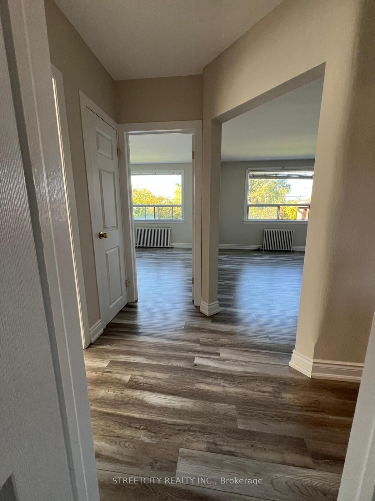 191 Broadway Street Property Photo 21