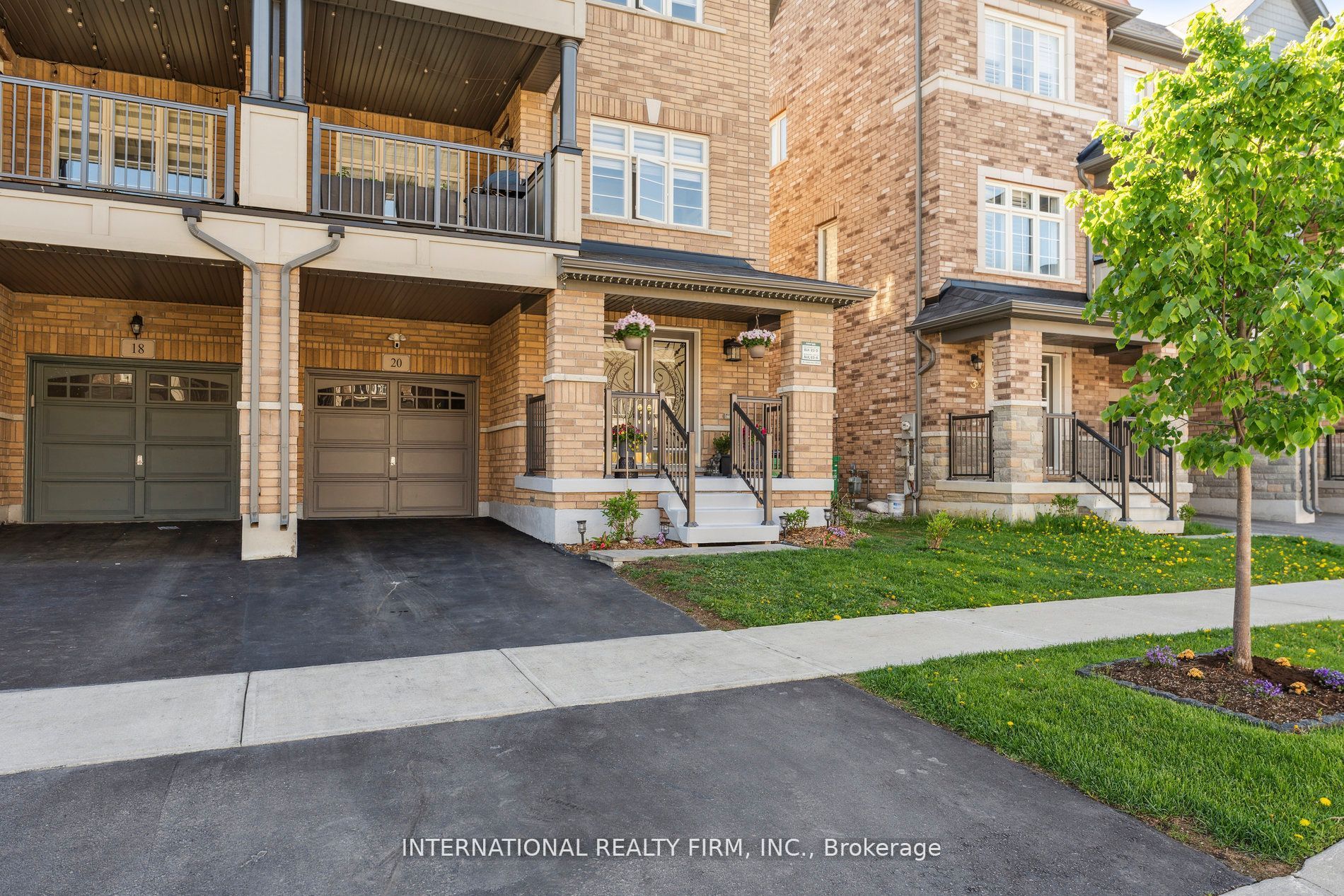 20 Lowes Hill Cir Property Photo 3