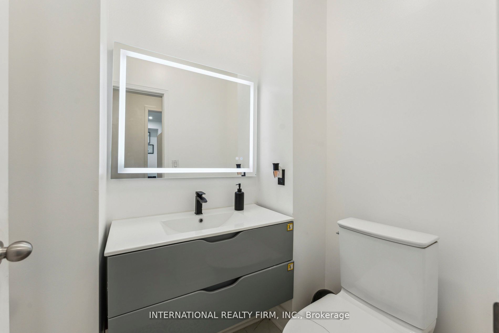 20 Lowes Hill Cir Property Photo 10