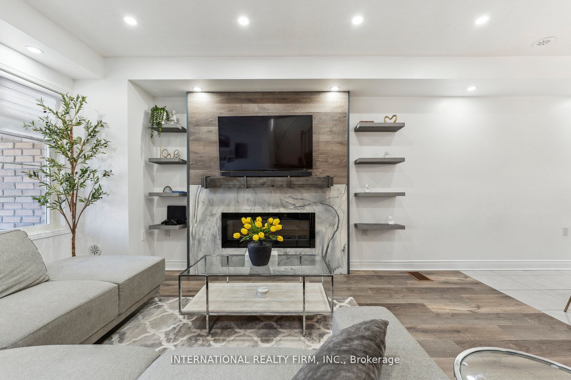 20 Lowes Hill Cir Property Photo 14