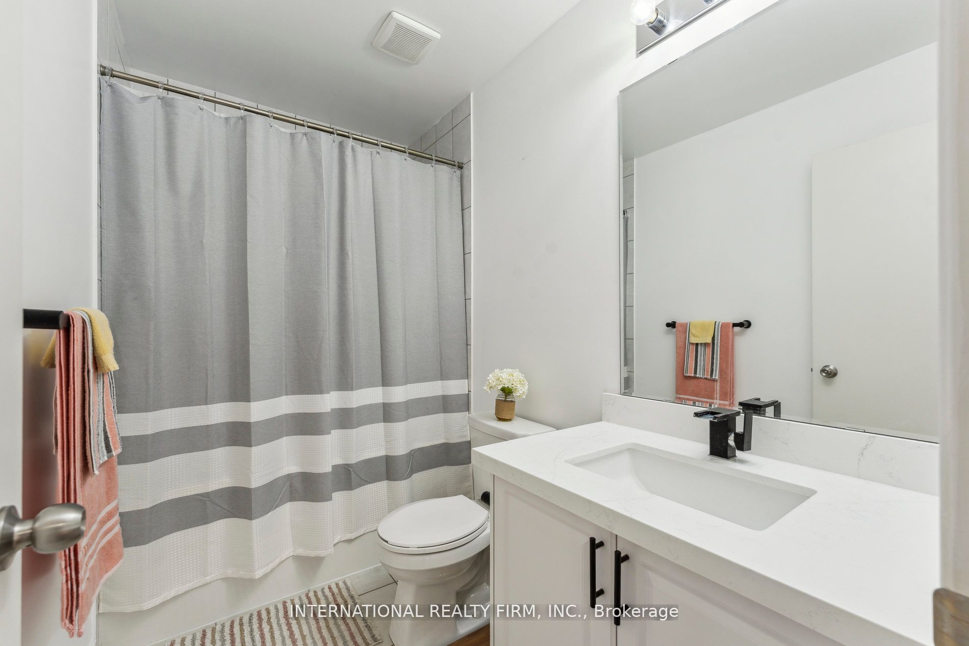 20 Lowes Hill Cir Property Photo 32