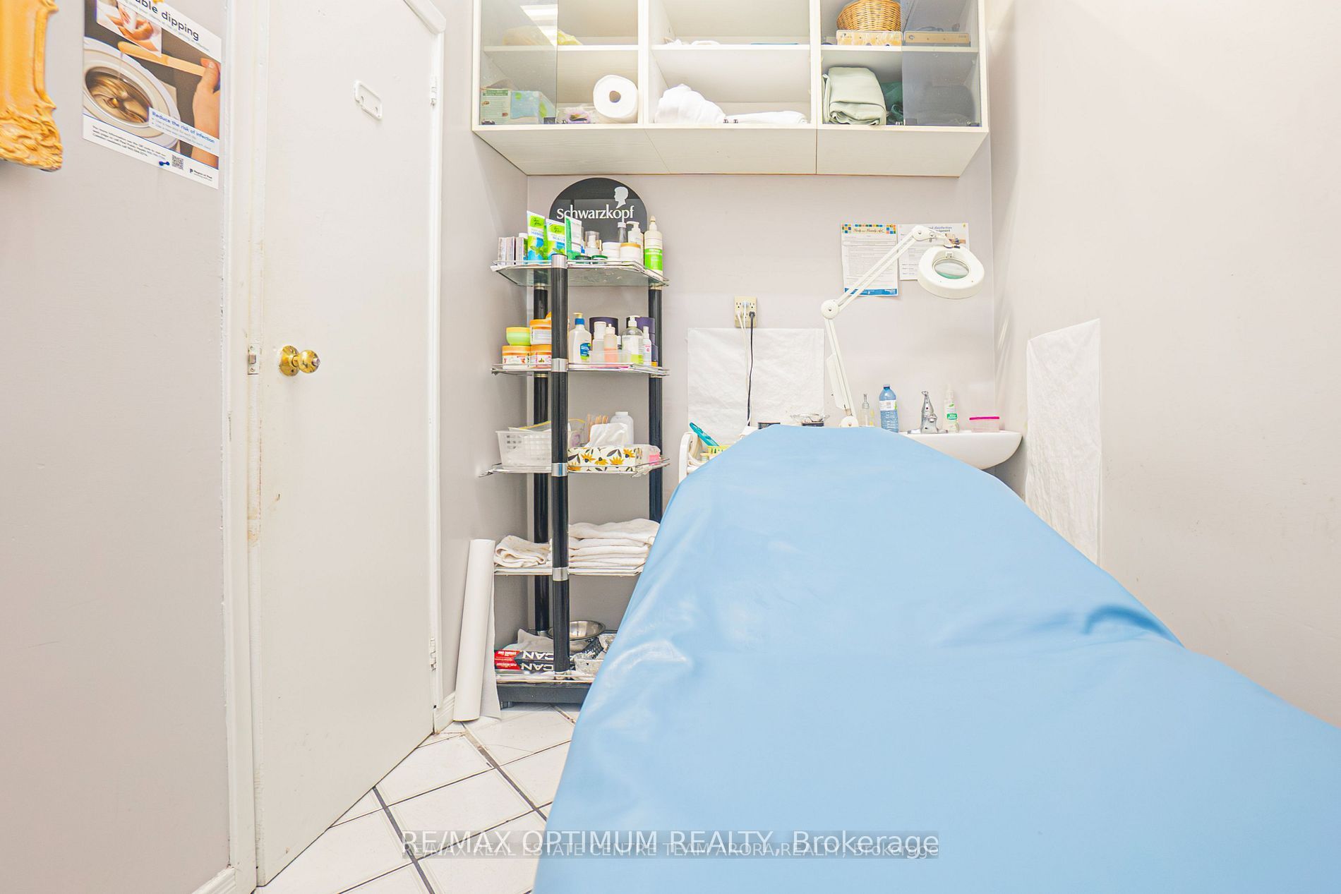 227 Vodden St E Property Photo 10