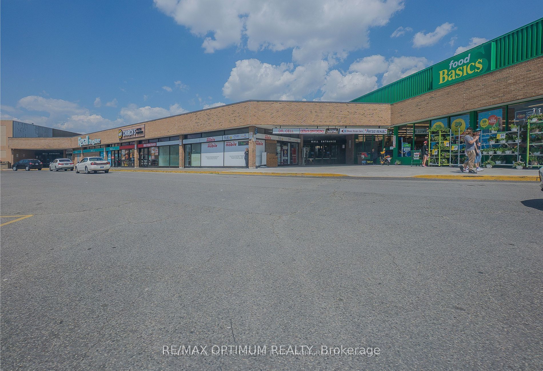 227 Vodden St E Property Photo 14