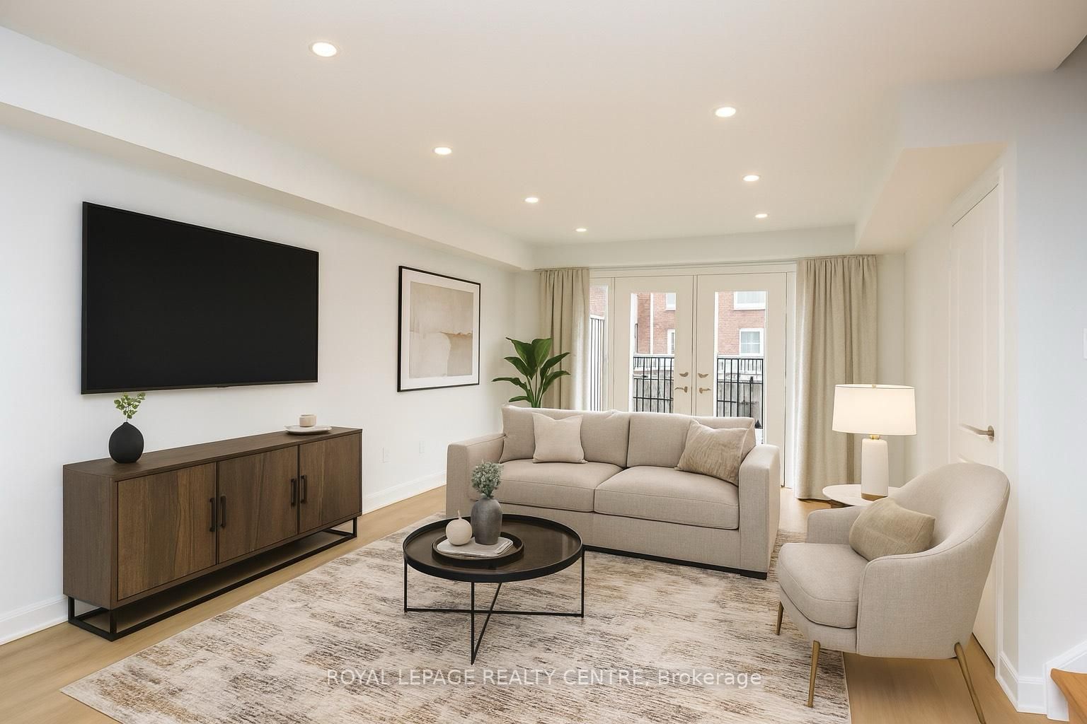 3135 Boxford Crescent 4 Property Photo 9