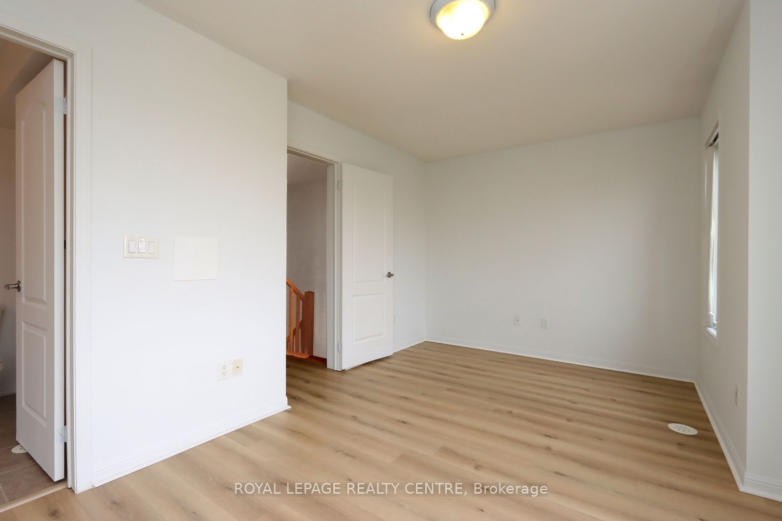 3135 Boxford Crescent 4 Property Photo 22