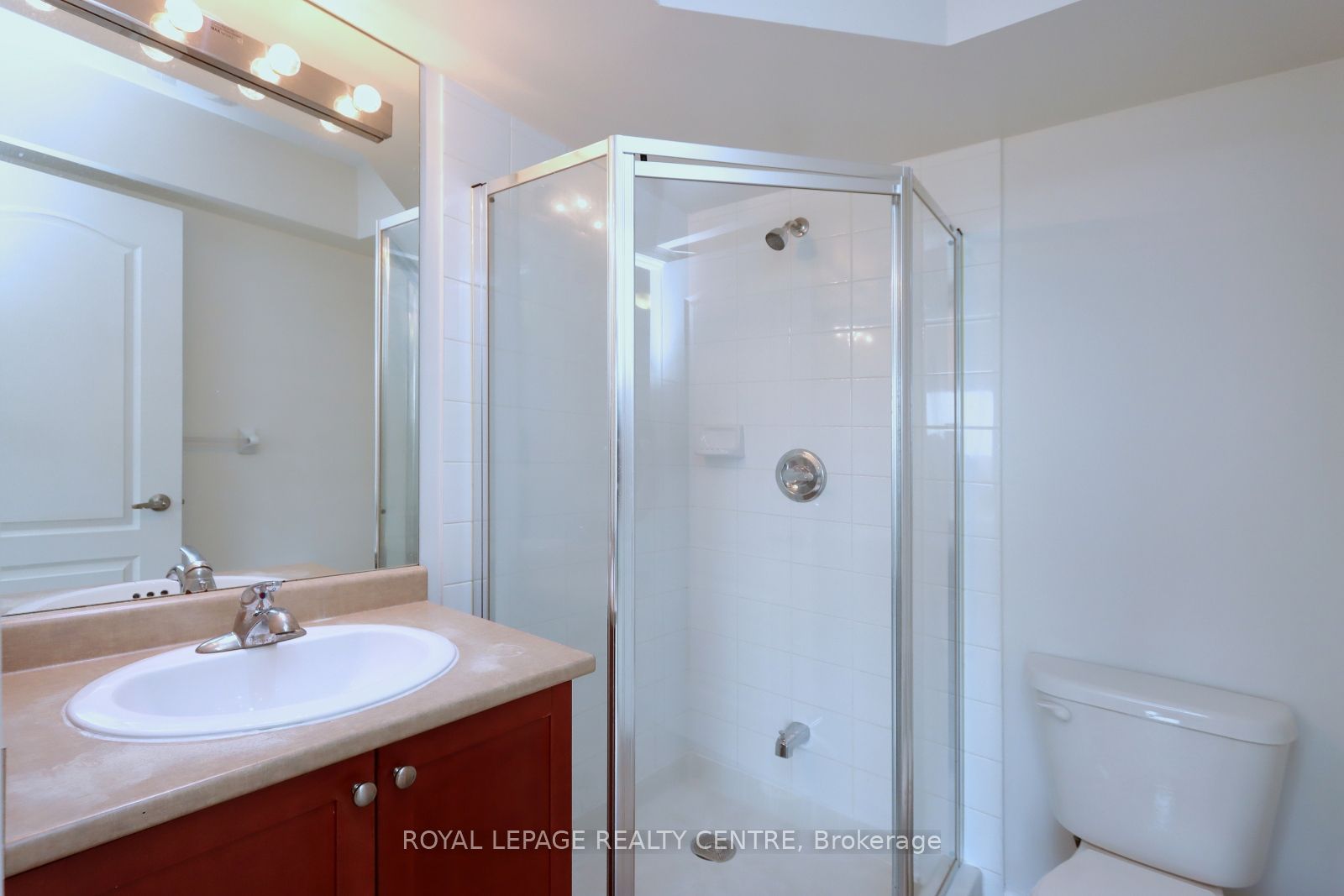 3135 Boxford Crescent 4 Property Photo 26