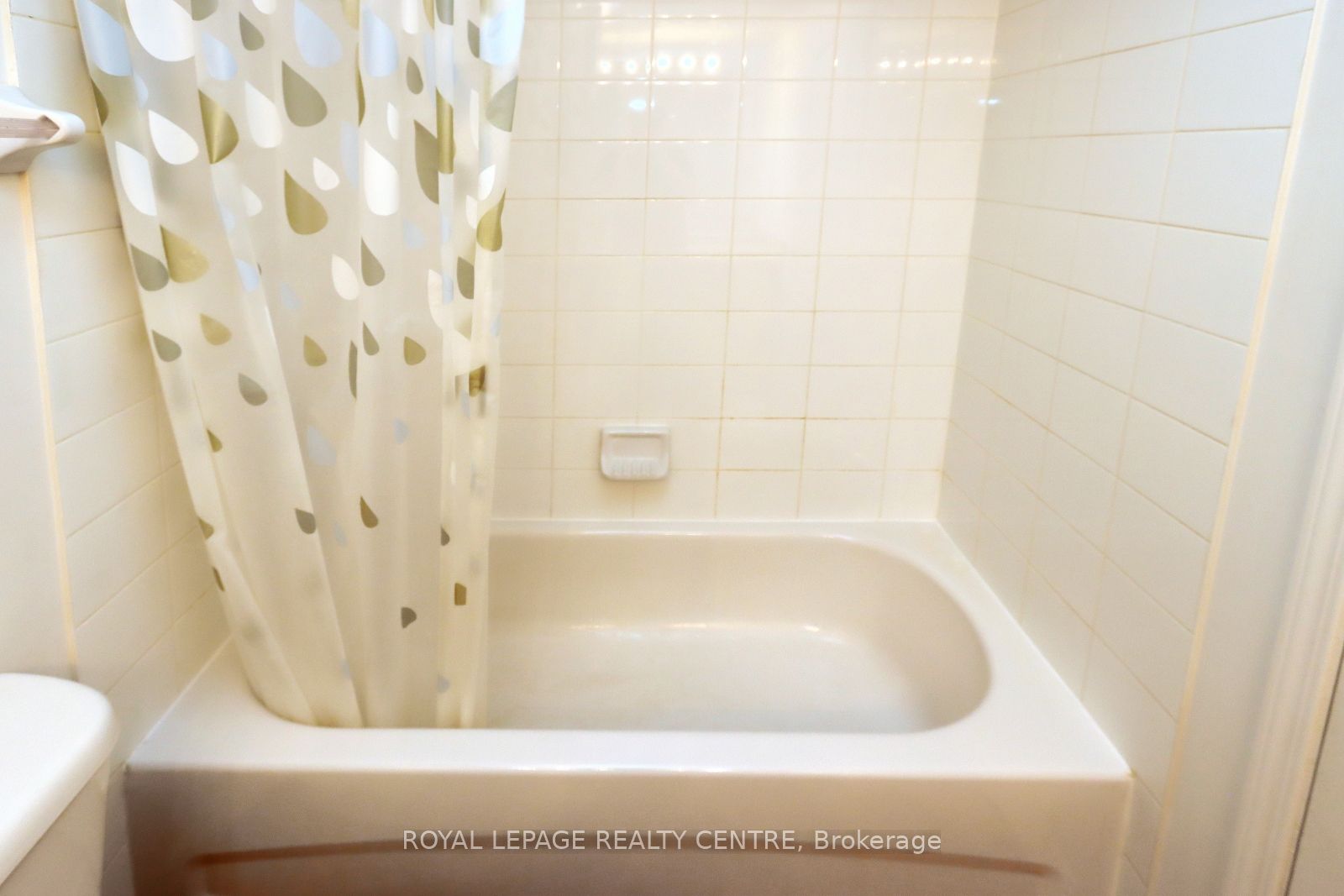 3135 Boxford Crescent 4 Property Photo 30