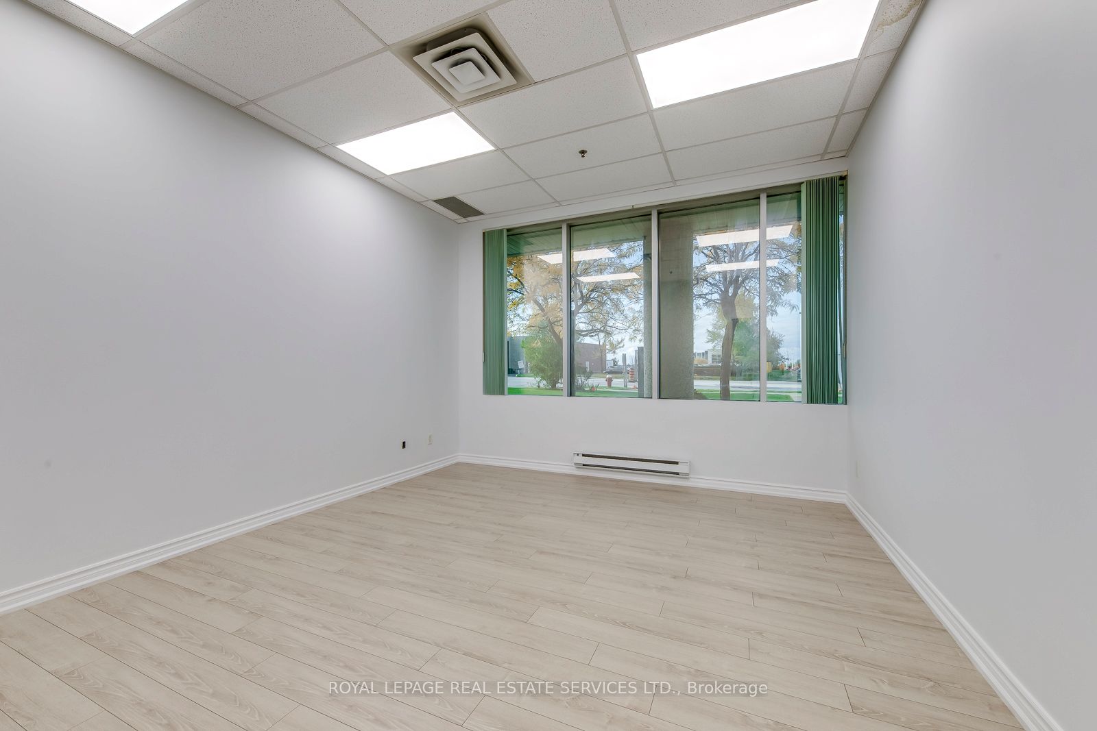 7205 Edwards Blvd Property Photo 13