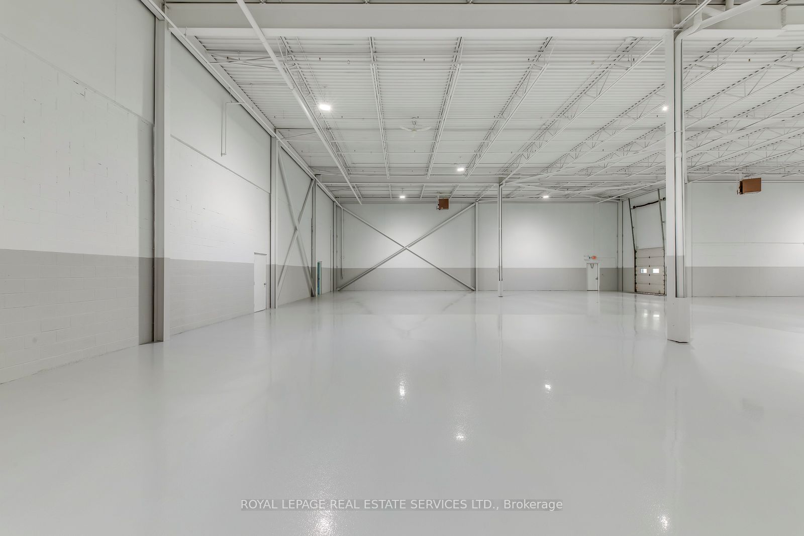 7205 Edwards Blvd Property Photo 19