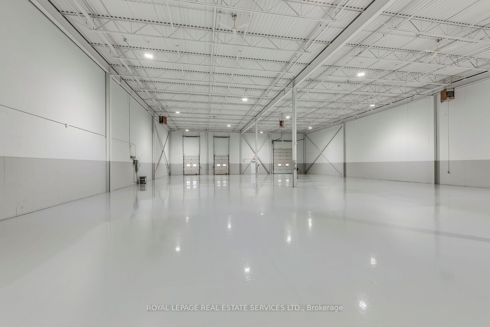 7205 Edwards Blvd Property Photo 22