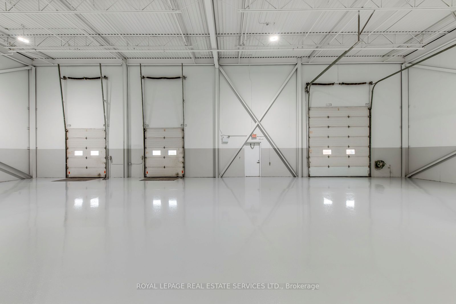 7205 Edwards Blvd Property Photo 24