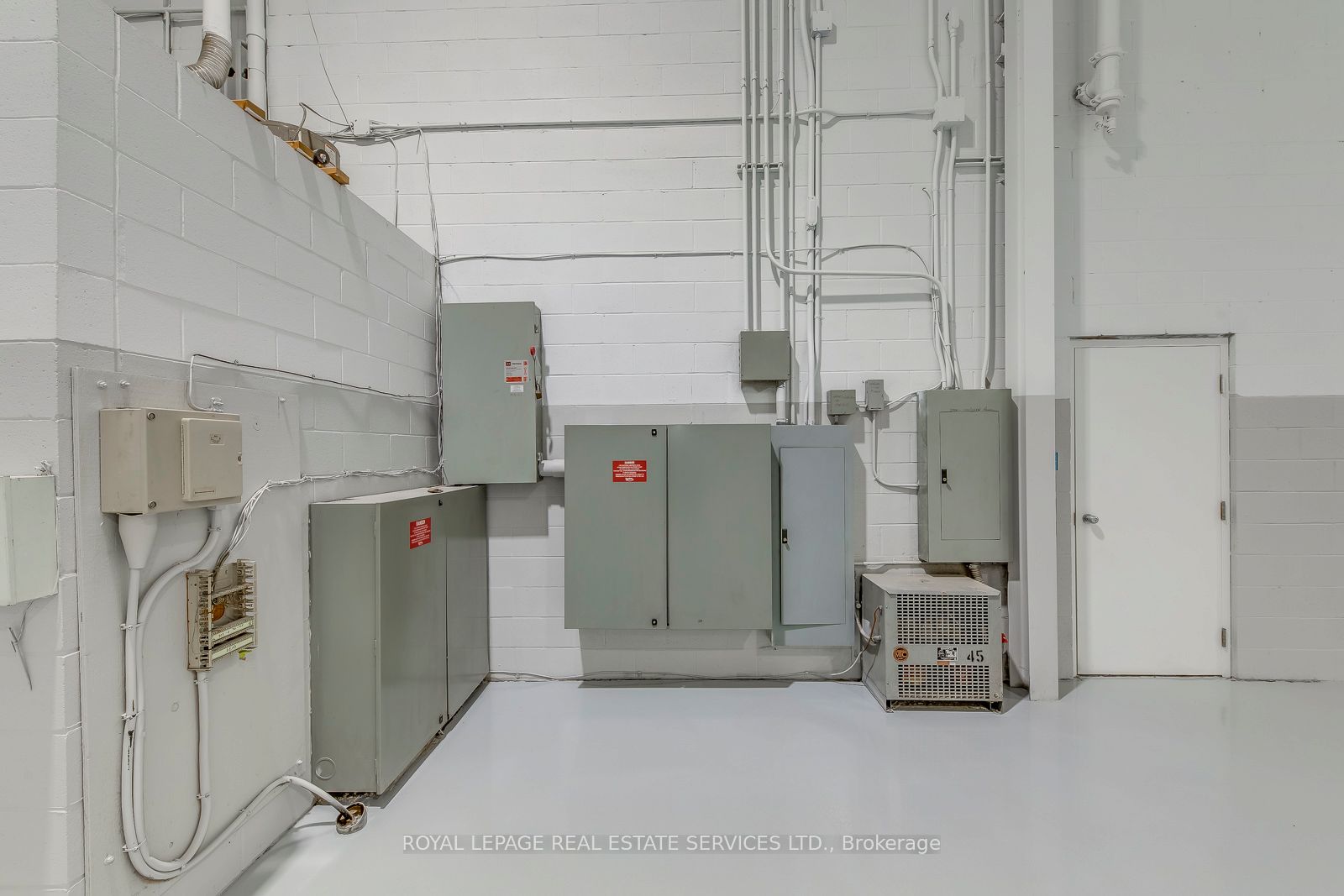 7205 Edwards Blvd Property Photo 28