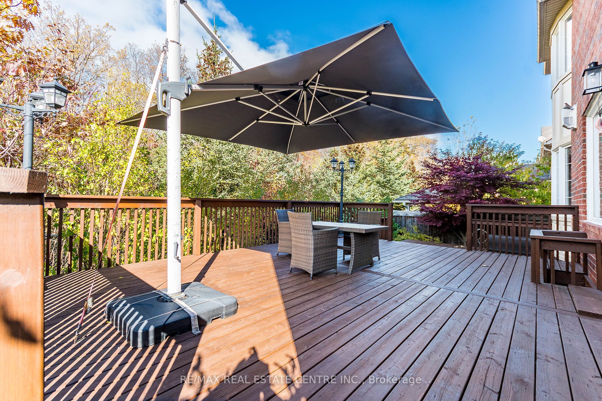 931 Syndenham Lane Property Photo 41