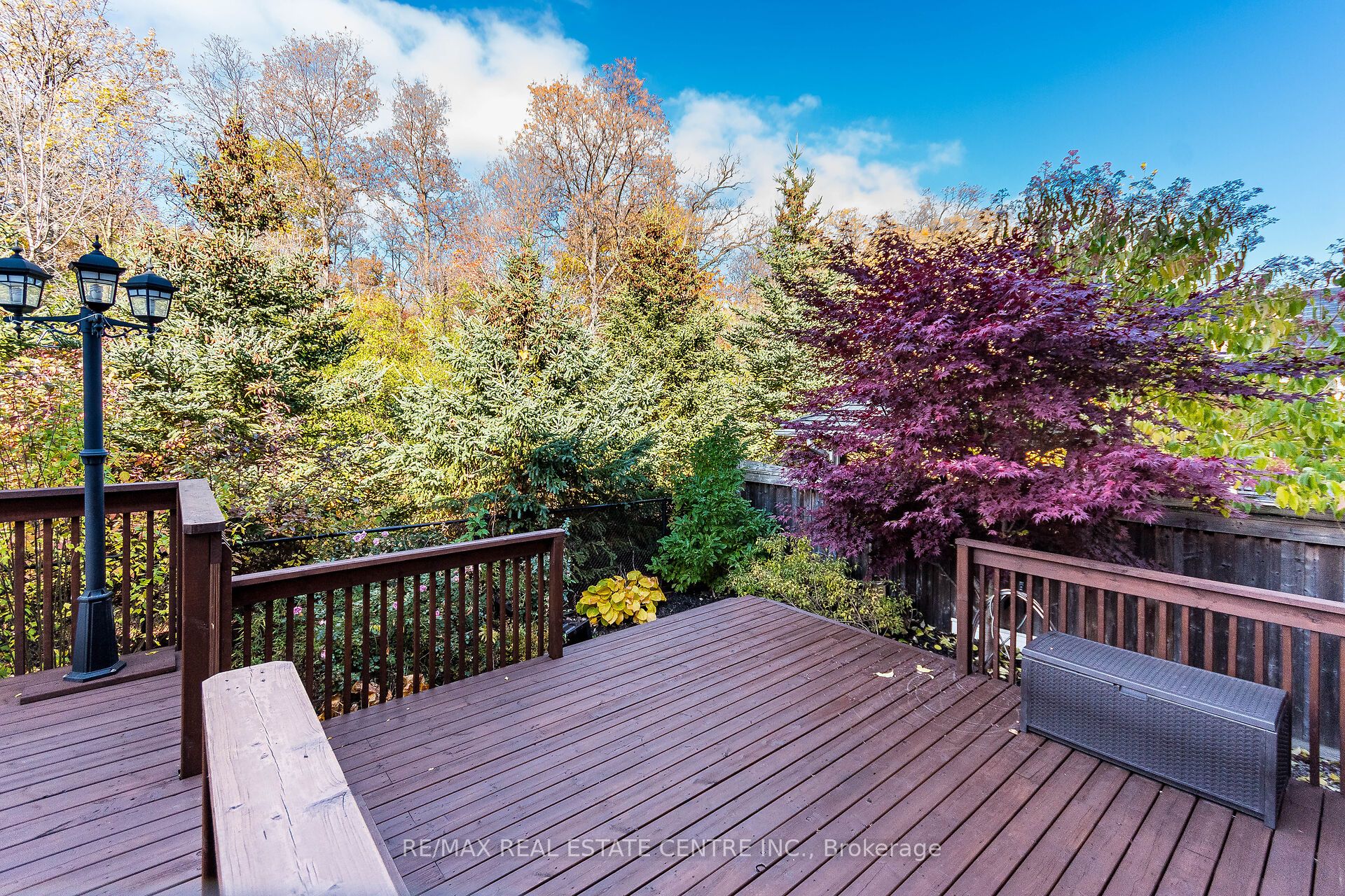 931 Syndenham Lane Property Photo 42