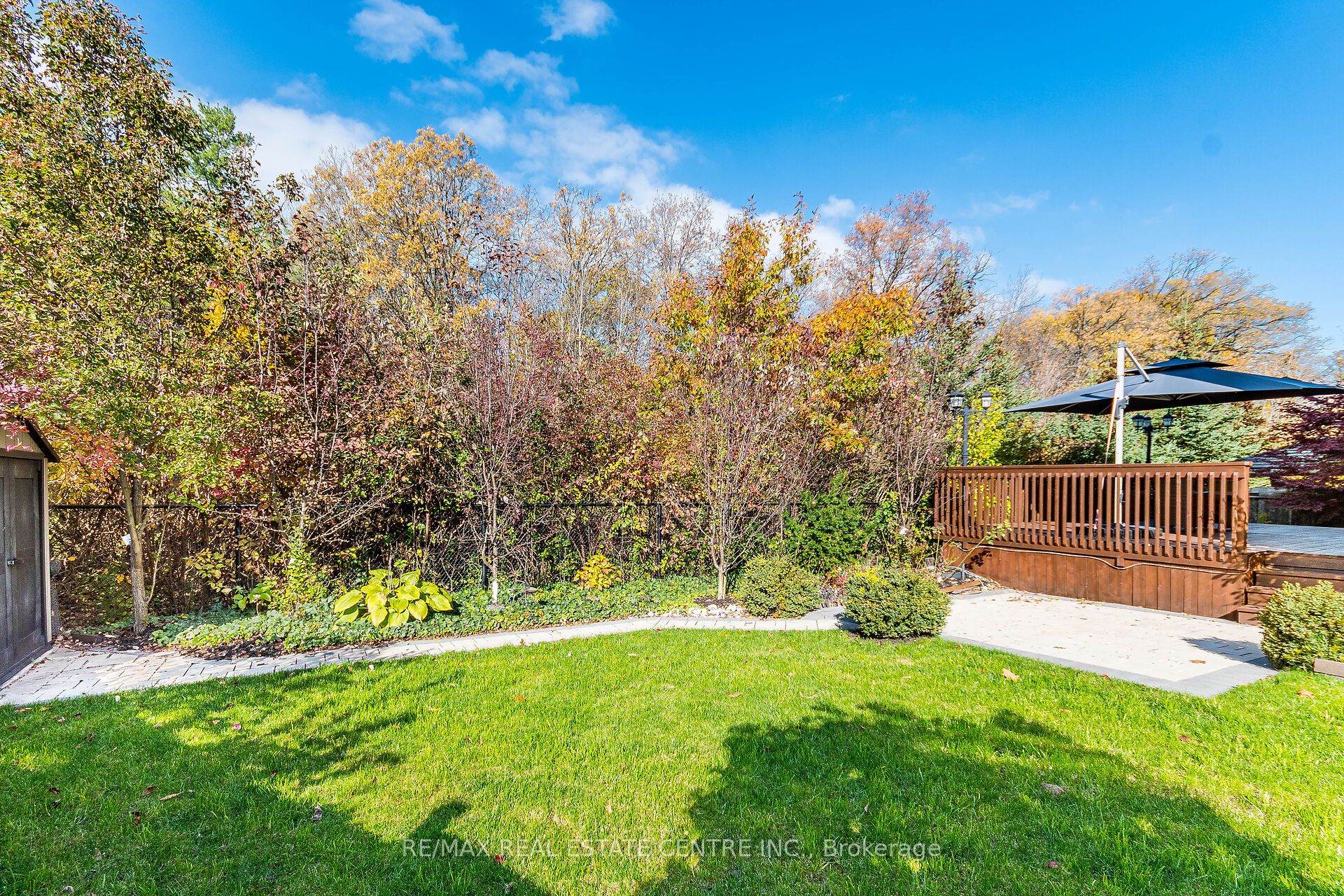 931 Syndenham Lane Property Photo 47