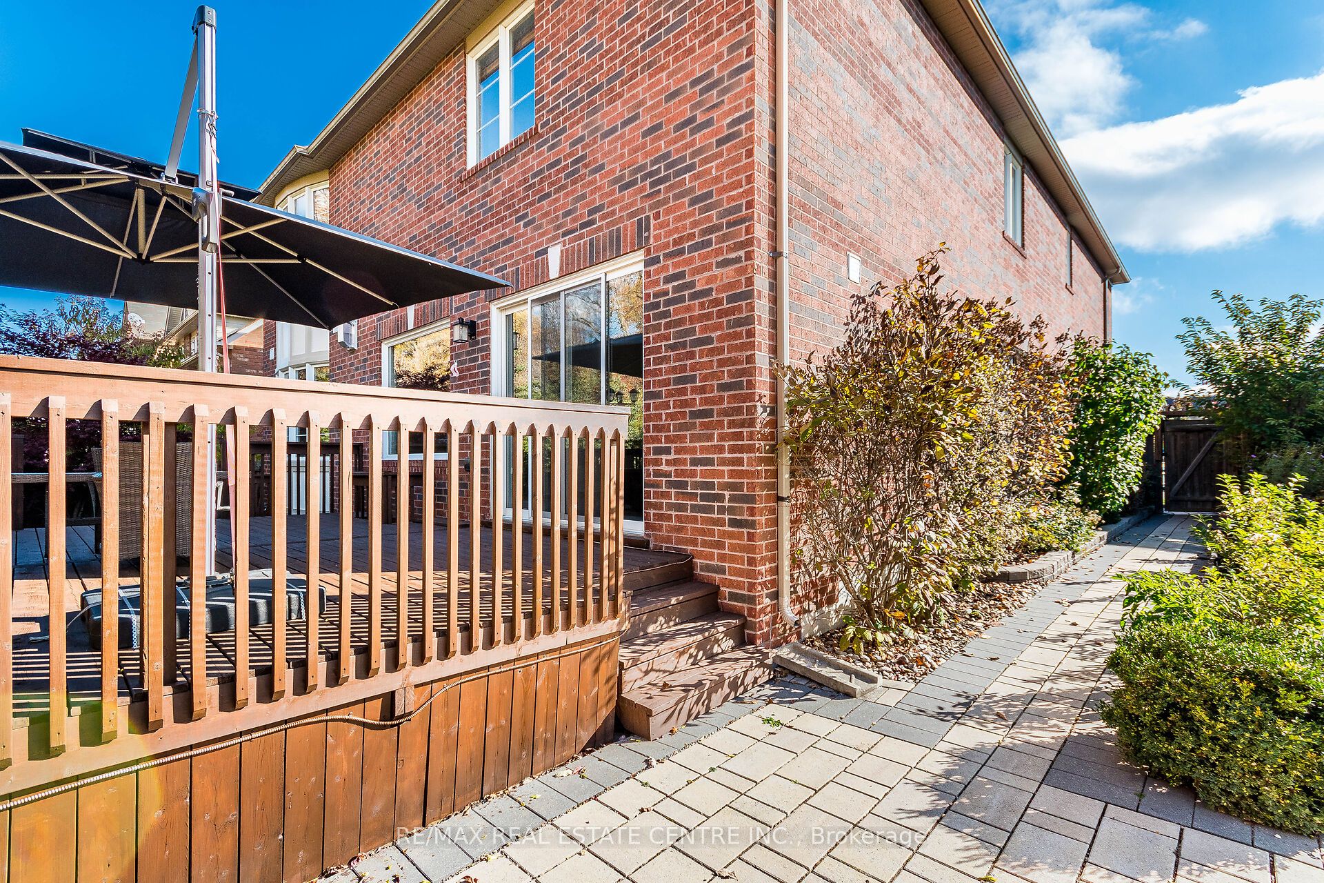 931 Syndenham Lane Property Photo 48