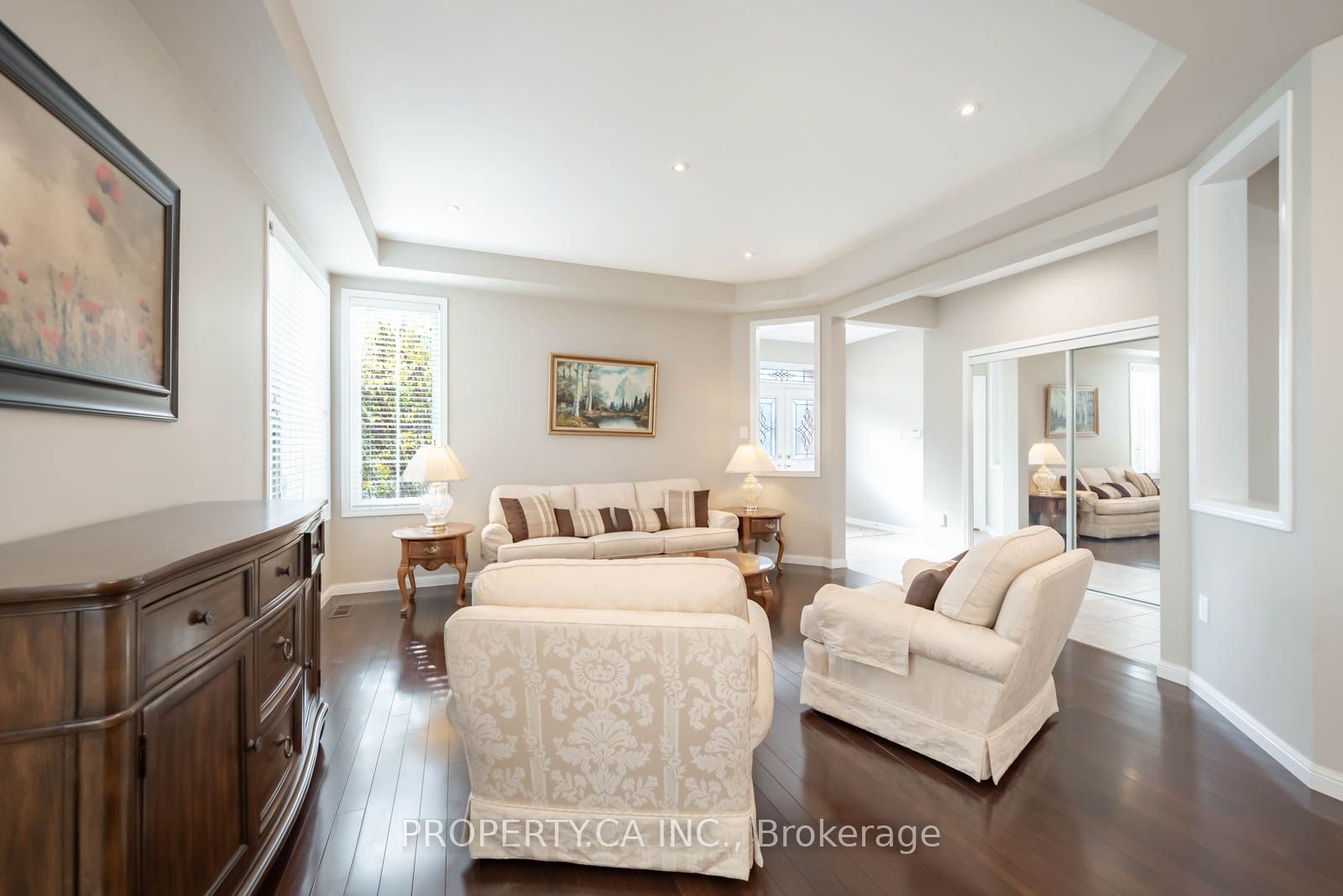 725 Reece Court Property Photo 8