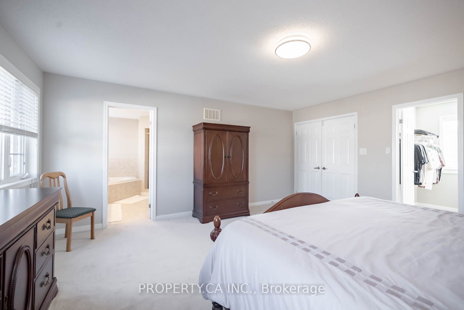 725 Reece Court Property Photo 25