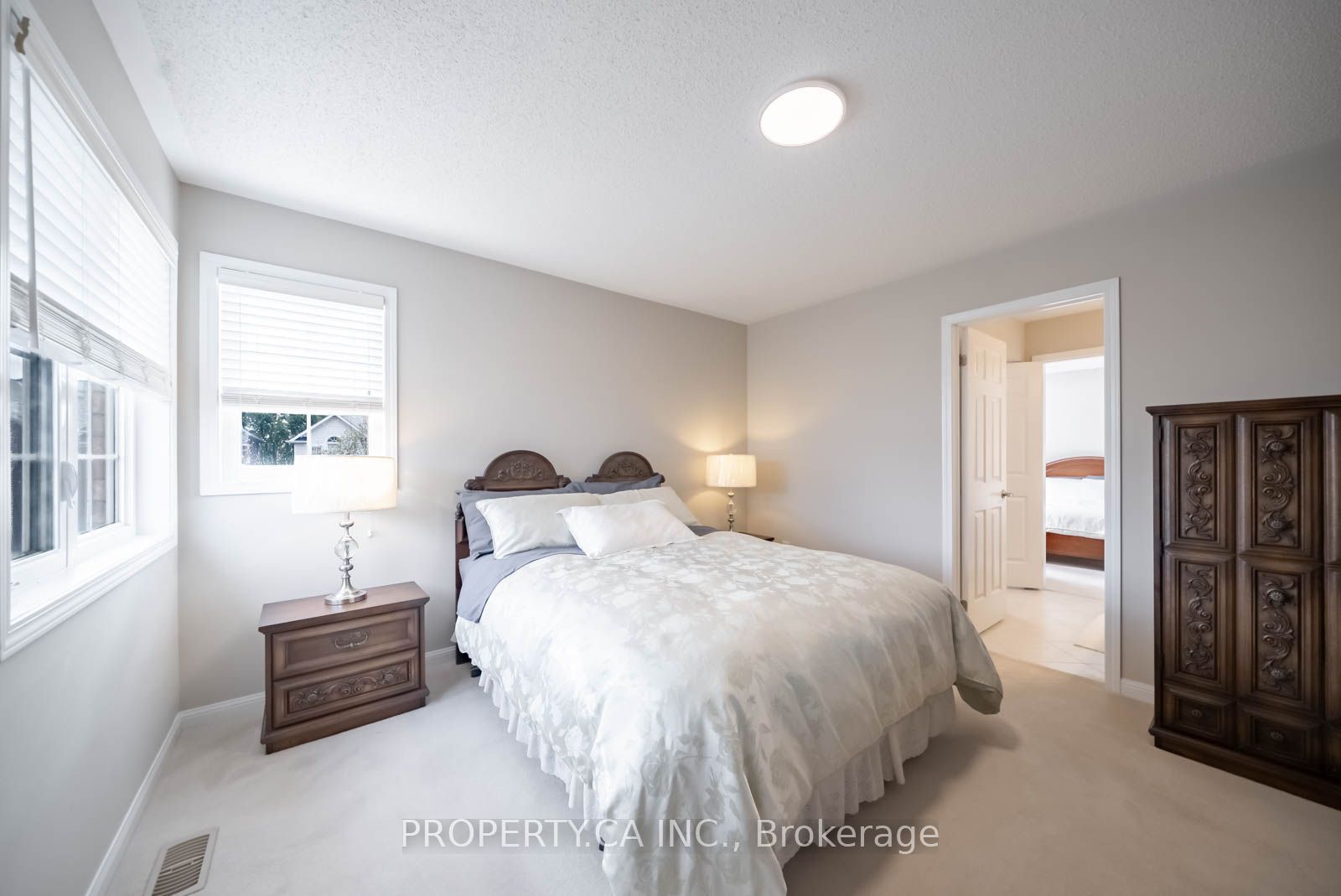 725 Reece Court Property Photo 31