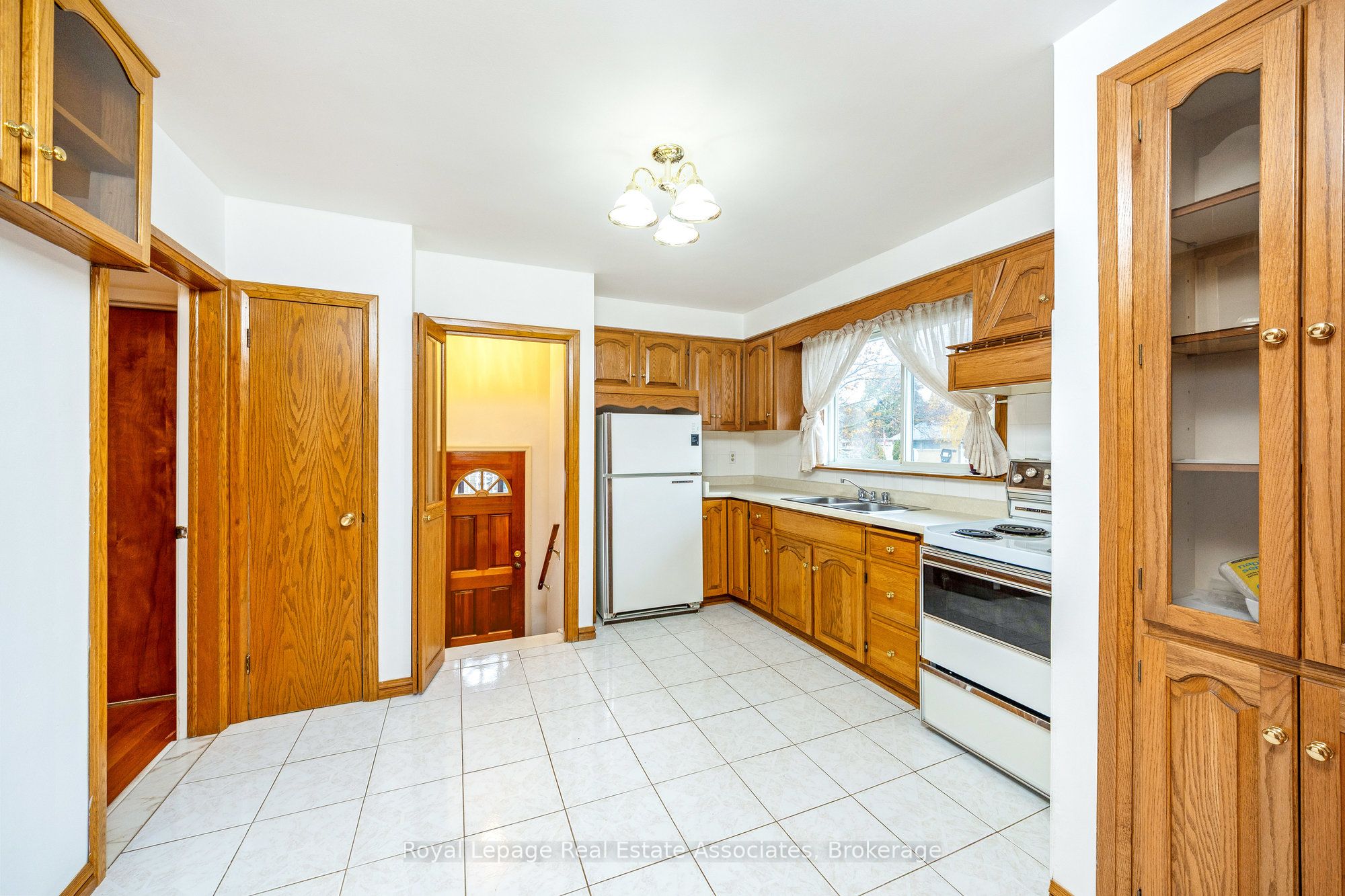 102 Longfield Rd Property Photo 11