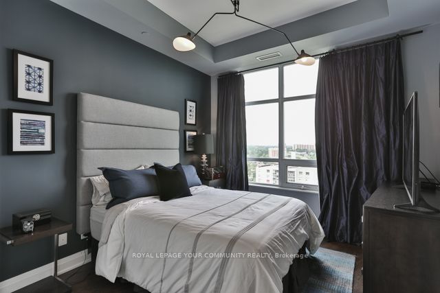 25 Fontenay Court 1806 Property Photo 21