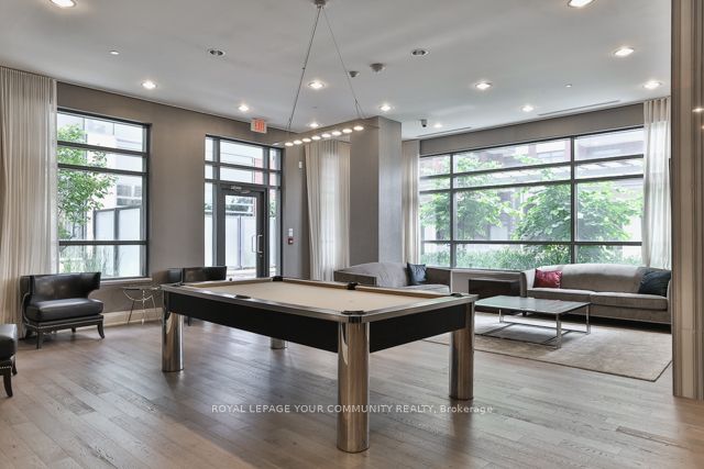 25 Fontenay Court 1806 Property Photo 33