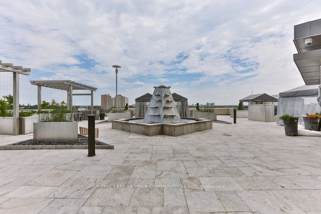 25 Fontenay Court 1806 Property Photo 34