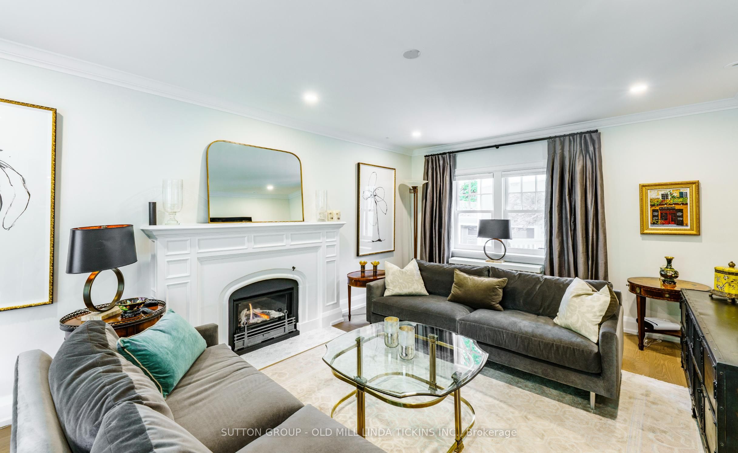 42 Brentwood Road N Property Photo 6