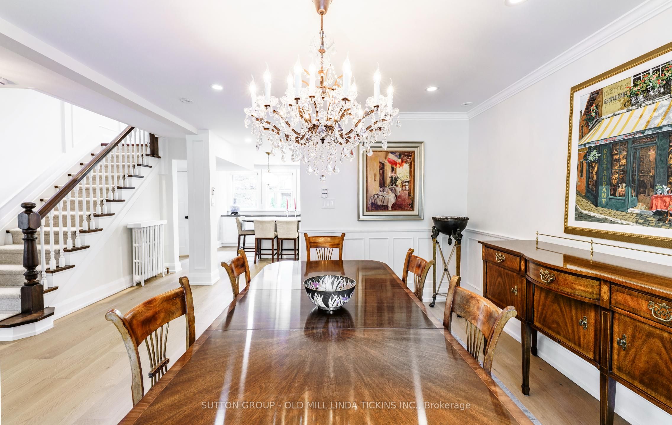 42 Brentwood Road N Property Photo 11