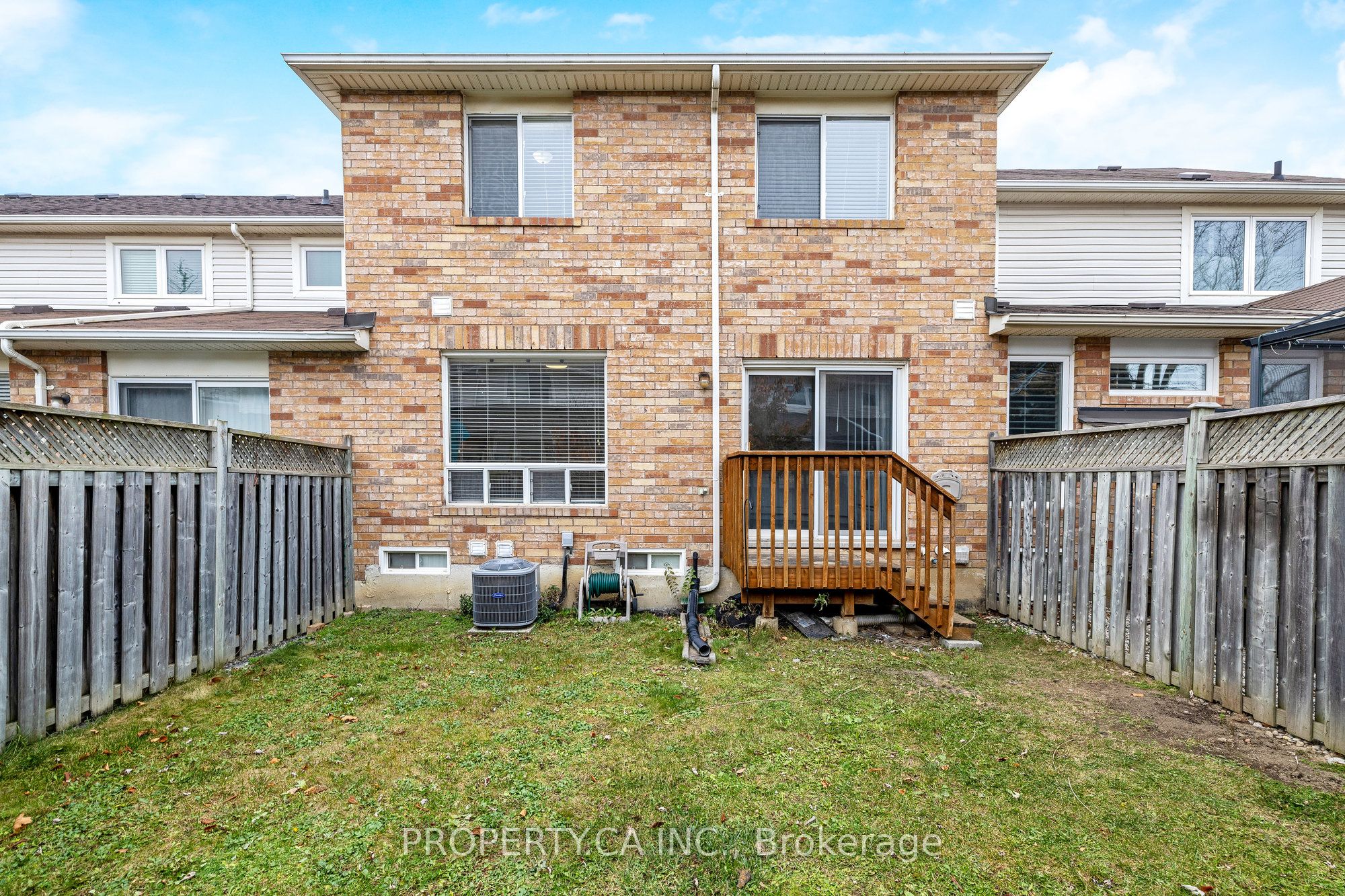 1637 Stover Cres Property Photo 20