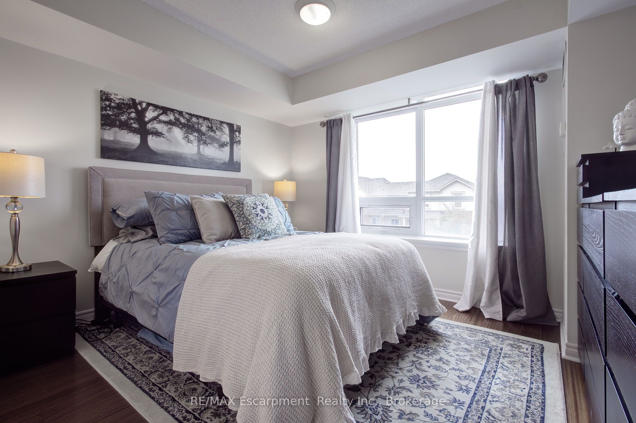 2325 Central Park Dr Property Photo 27