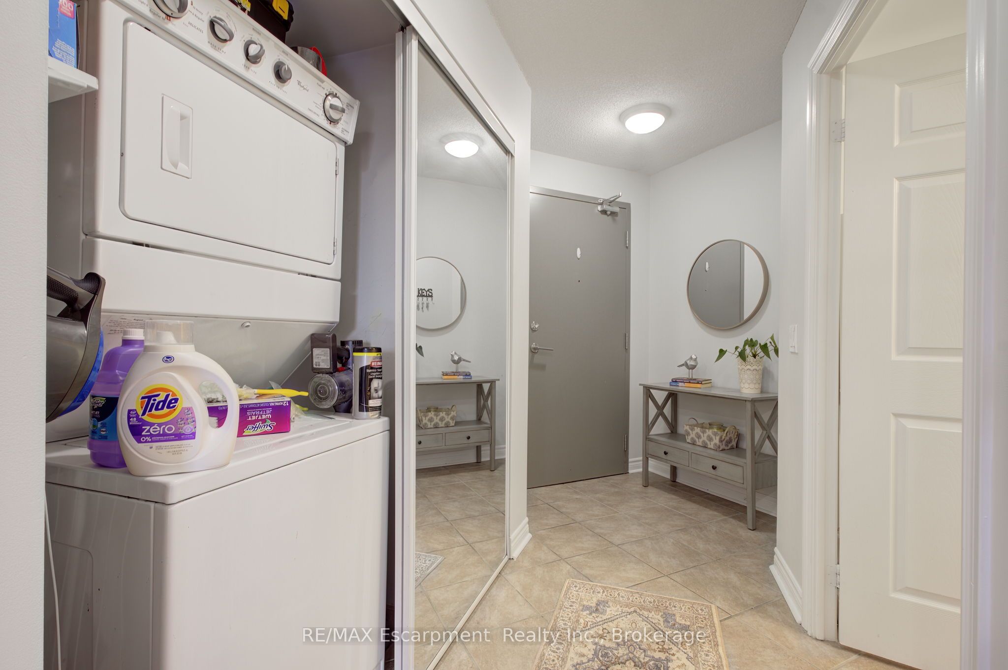 2325 Central Park Dr Property Photo 35