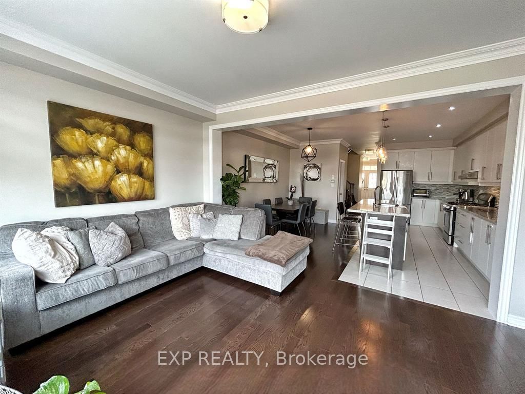 144 Sky Harbour Drive Property Photo 9