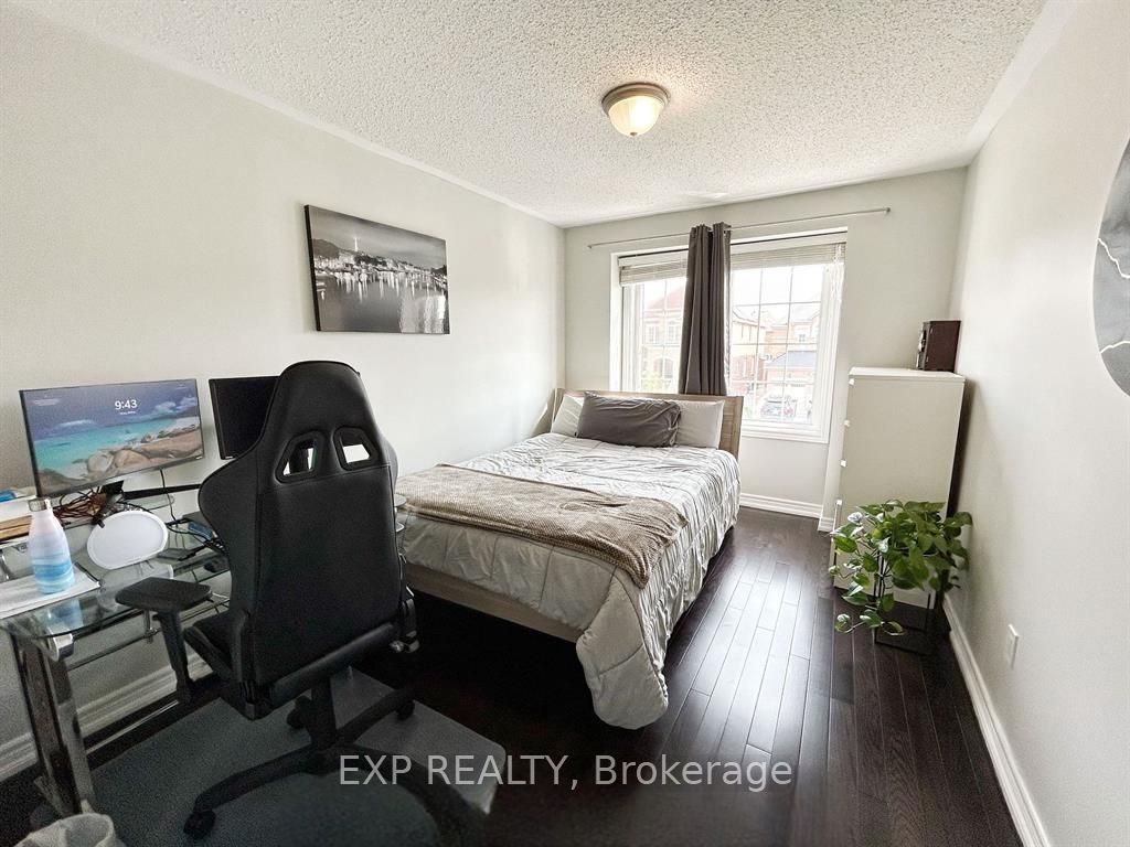 144 Sky Harbour Drive Property Photo 15