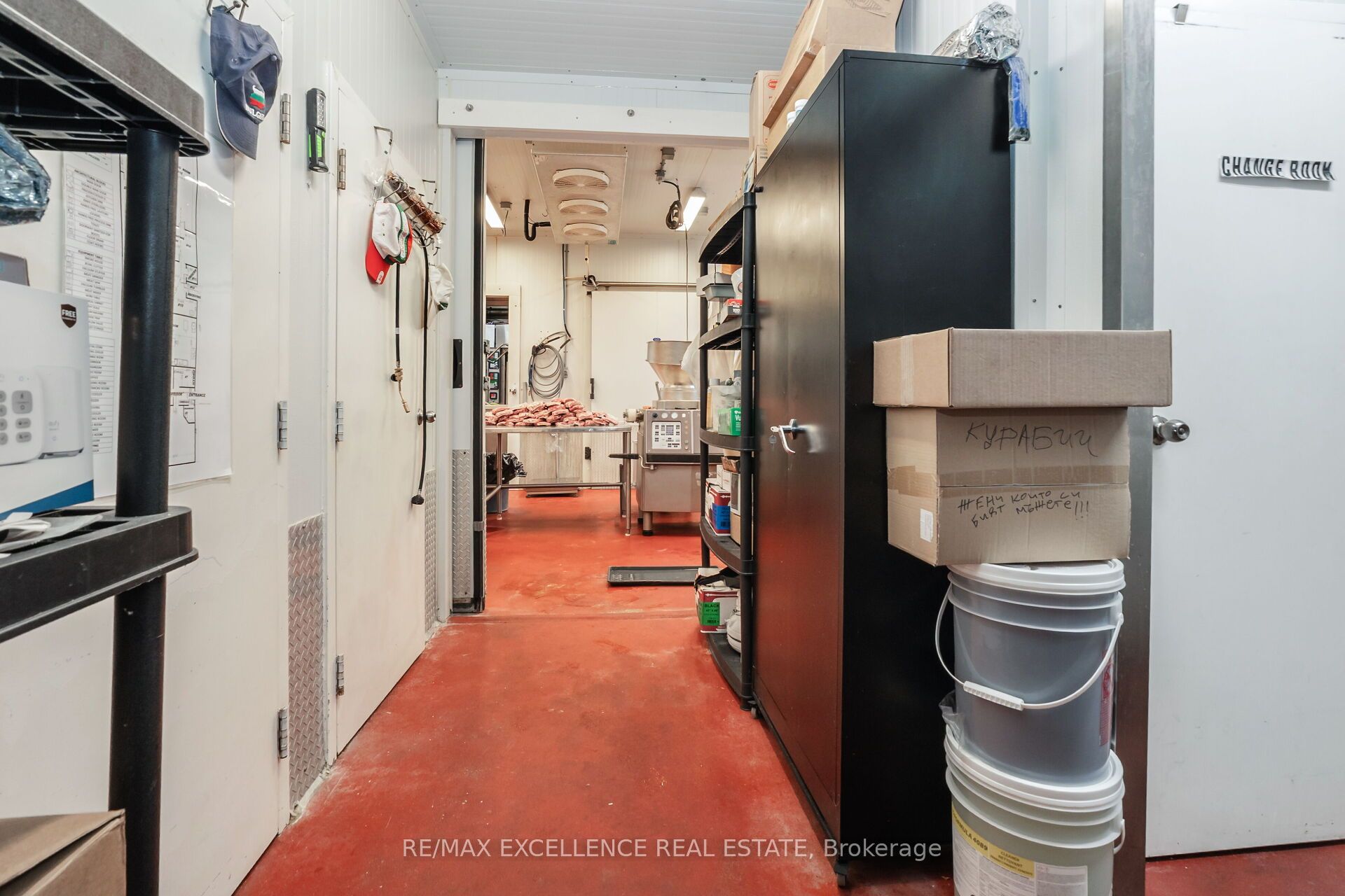 8 Six Point Road Property Photo 8